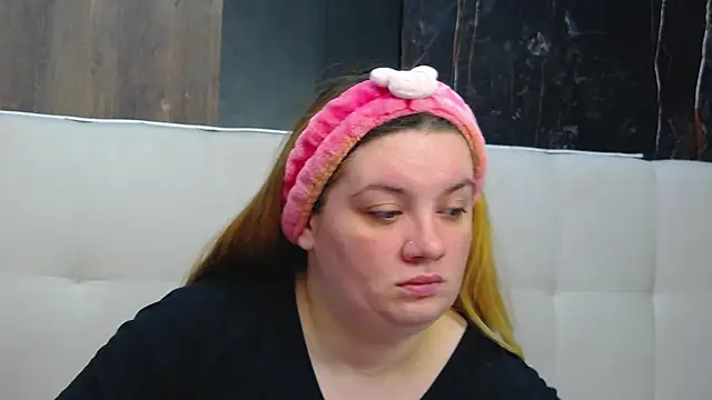 MelanieBrownn online show from 14, 1, 2026