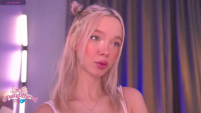  AlinaBailey online show from 1, 6, 2026