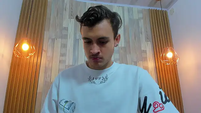 Desmon Clark online show from 17, 1, 2025