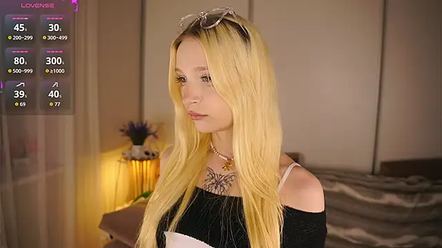 Snapshot of Naughty__Couplles chatting on 11, 2, 2026 Naughty Couplles online show from 11, 2, 2026