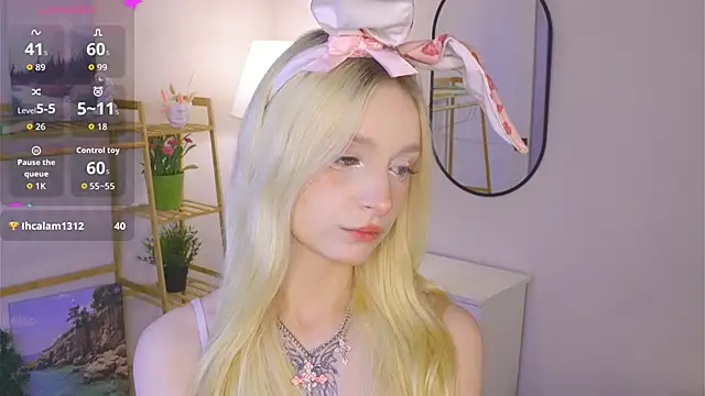 Snapshot of Naughty__Couplles chatting on 19, 2, 2026 Naughty Couplles online show from 19, 2, 2026