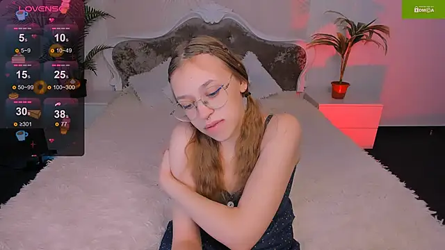 LayriantaVee online show from 13, 1, 2025