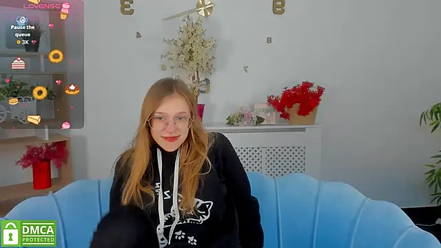 LayriantaVee online show from 7, 10, 2025