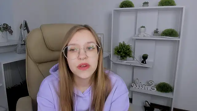 LayriantaVee online show from 30, 3, 2026