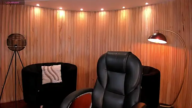Snapshot of AmberFarrell chatting on 18, 5, 2026 AmberFarrell online show from 18, 5, 2026