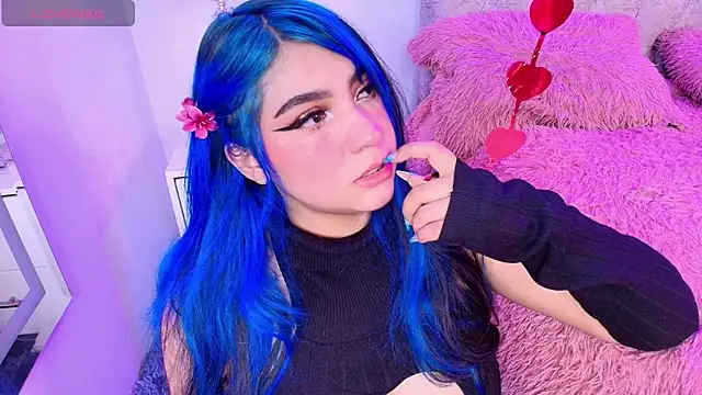 Salem skyler  online show from 13, 2, 2026