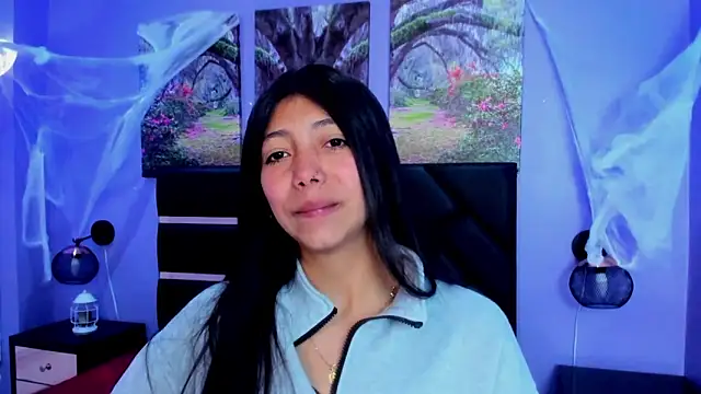 KimberlyVillaLobos online show from 4, 11, 2025