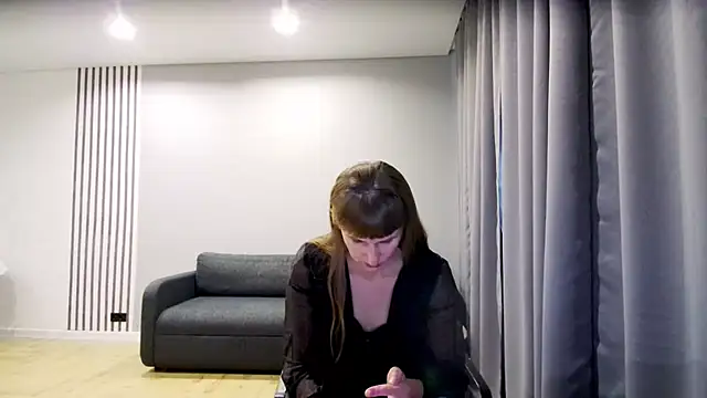 Daniella Lorente online show from 11, 1, 2025