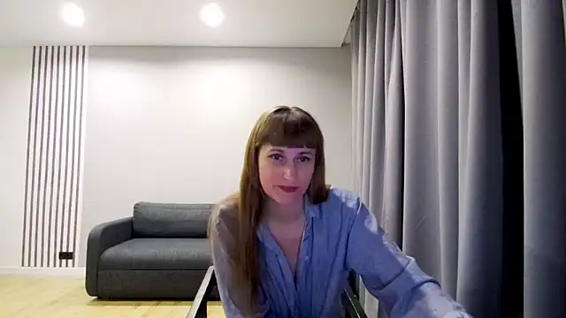 Daniella Lorente online show from 22, 2, 2025