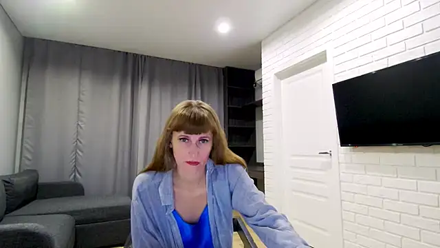 Daniella Lorente online show from 13, 10, 2025