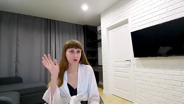 Daniella Lorente online show from 10, 4, 2026