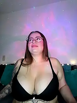 Snapshot of soofy__ chatting on 22, 4, 2026 soofy online show from 22, 4, 2026