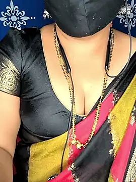 Snapshot of Queen_sakshi chatting on 11, 3, 2026 Queen sakshi online show from 11, 3, 2026