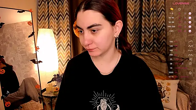 hannacheekss  online show from 28, 10, 2025