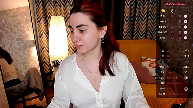hannacheekss  online show from 18, 5, 2026