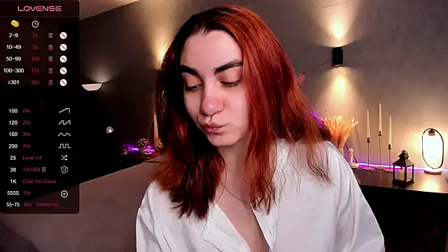 Snapshot of hannacheekss_ chatting on 8, 6, 2026 hannacheekss online show from 8, 6, 2026