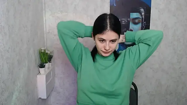 AliceSexyyy  online show from 23, 10, 2025