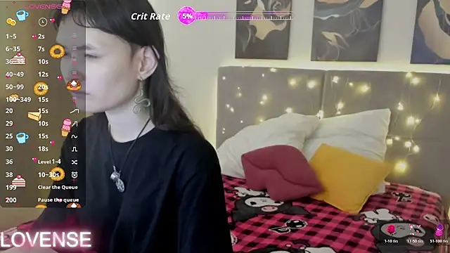 Emily Strikeee online show from 3, 4, 2026