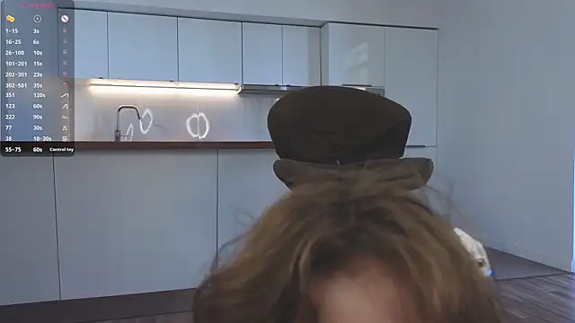 KellyAdderiy online show from 6, 4, 2026