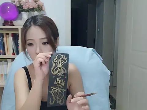 SuSushi728 online show from 25, 9, 2025