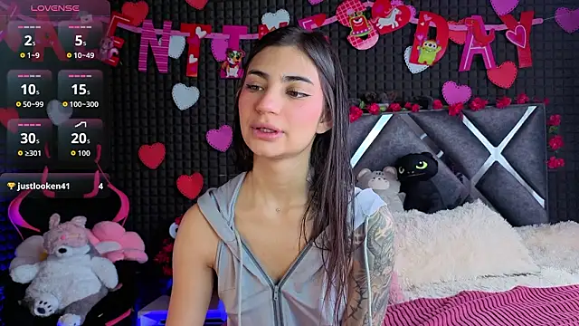 SolBeaumont1 online show from 5, 2, 2026