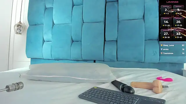 Snapshot of mia__fernandez chatting on 3, 5, 2026 mia fernandez online show from 3, 5, 2026