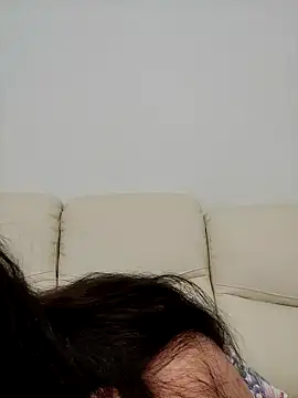 Snapshot of leeya_lee chatting on 15, 1, 2025 leeya lee online show from 15, 1, 2025