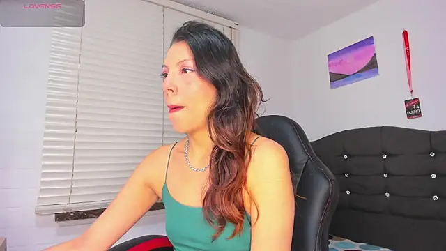 Selenakyle92  online show from 11, 9, 2025