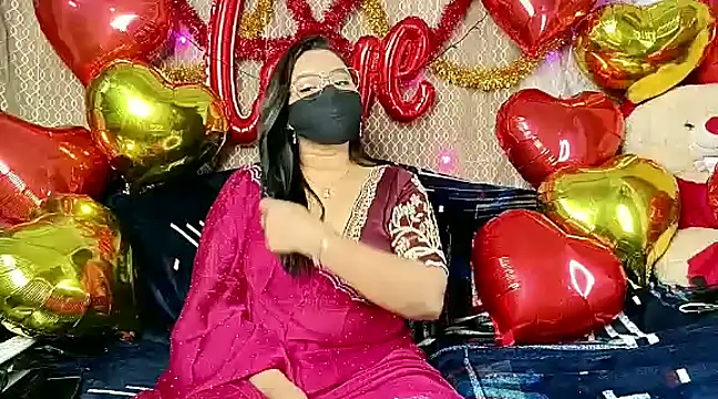 Snapshot of Deshi_Chori chatting on 13, 2, 2025 Deshi Chori online show from 13, 2, 2025