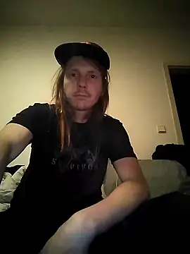 Snapshot of Vlastislav23 chatting on 5, 12, 2025 Vlastislav23 online show from 5, 12, 2025