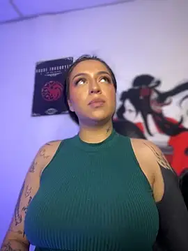 AnnikaMerliahh  online show from 23, 10, 2025