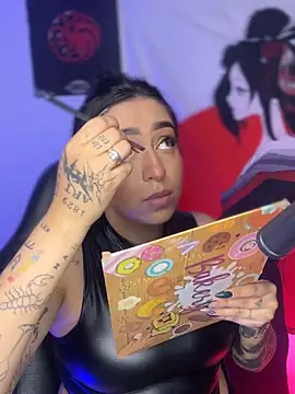 AnnikaMerliahh  online show from 24, 10, 2025