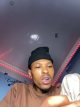 Snapshot of BlueIceCube chatting on 9, 1, 2025 BlueIceCube online show from 9, 1, 2025