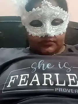 Snapshot of seemi_bhabhi chatting on 19, 1, 2025 seemi bhabhi online show from 19, 1, 2025