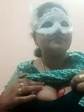 Snapshot of seemi_bhabhi chatting on 20, 2, 2025 seemi bhabhi online show from 20, 2, 2025