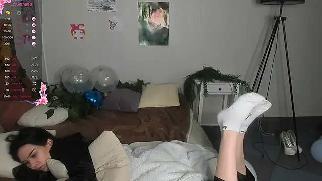 SweetyDeviliya online show from 22, 2, 2025