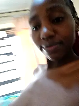 Beee25 online show from 1, 12, 2025