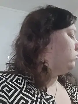 CurvyMilf1992 online show from 17, 10, 2025