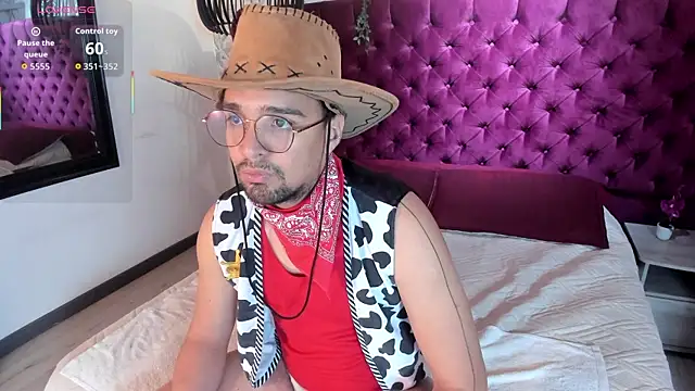 Edward max online show from 12, 4, 2026