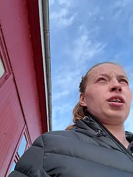 Hr Frk Olsen online show from 17, 3, 2026