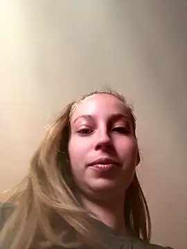 Snapshot of Hr_Frk_Olsen chatting on 9, 7, 2026 Hr Frk Olsen online show from 9, 7, 2026