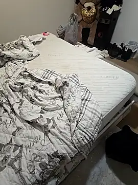 Snapshot of latino1029 chatting on 12, 11, 2025 latino1029 online show from 12, 11, 2025