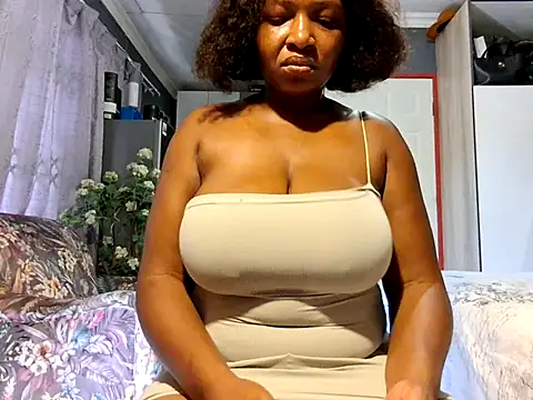 EbonyRose9 online show from 12, 4, 2026