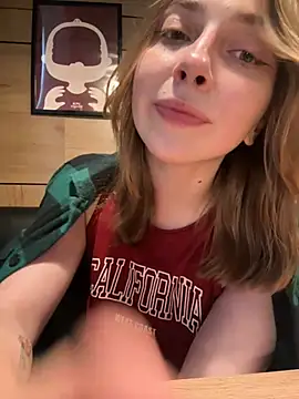 Snapshot of Sunny___Bunny chatting on 26, 6, 2026 Sunny Bunny online show from 26, 6, 2026