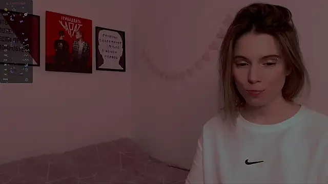 Snapshot of _ni_kiss chatting on 25, 1, 2025 ni kiss online show from 25, 1, 2025