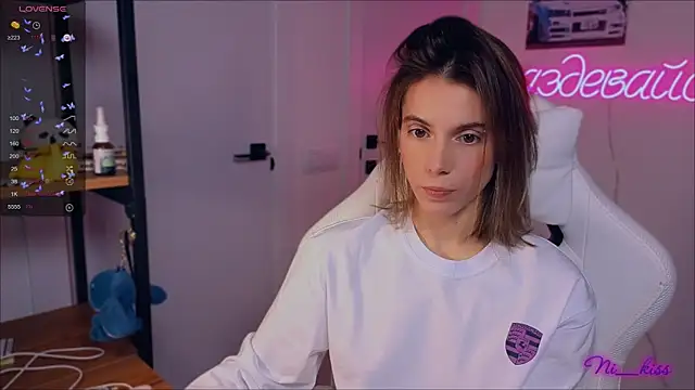 Snapshot of _ni_kiss chatting on 19, 9, 2025 ni kiss online show from 19, 9, 2025