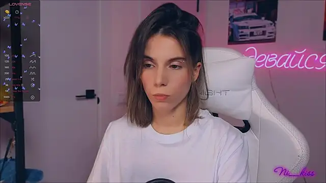 Snapshot of _ni_kiss chatting on 21, 9, 2025 ni kiss online show from 21, 9, 2025