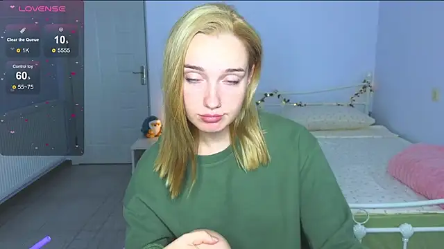 Wild Sophie  online show from 1, 10, 2025