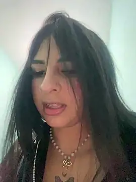 Snapshot of Hilary_pinkk chatting on 23, 12, 2024 Hilary pinkk online show from 23, 12, 2024