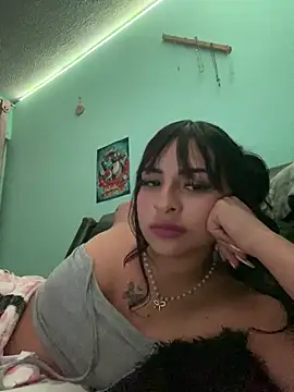 Snapshot of Hilary_pinkk chatting on 31, 12, 2024 Hilary pinkk online show from 31, 12, 2024